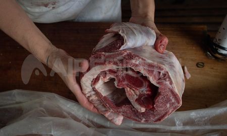 La carne vacuna aumentó 90,3% en un año y el asado de tira 101,5%. La carne vacuna aumentó 90,3% en un año y el asado de tira 101,5%.