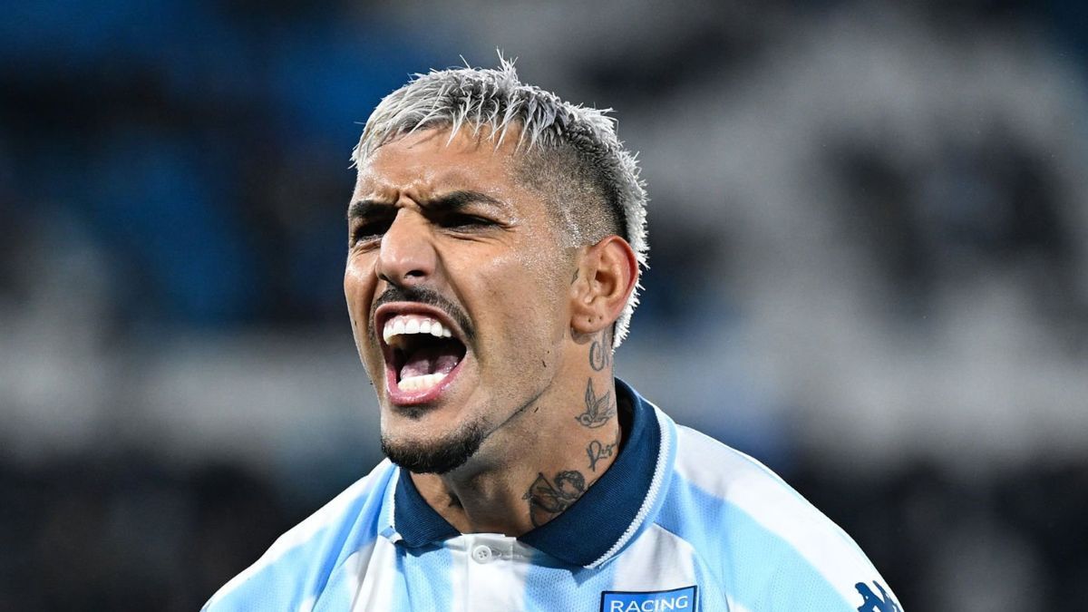 Adri&aacute;n Rocky Balboa seguir&aacute; su carrera en Rusia.