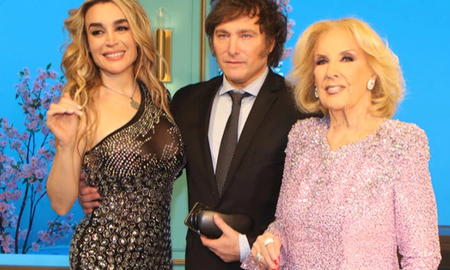 Fátima Flórez mostró su enojo contra Mirtha Legrand por no haber asistido a su show.+ Fátima Flórez mostró su enojo contra Mirtha Legrand por no haber asistido a su show.+