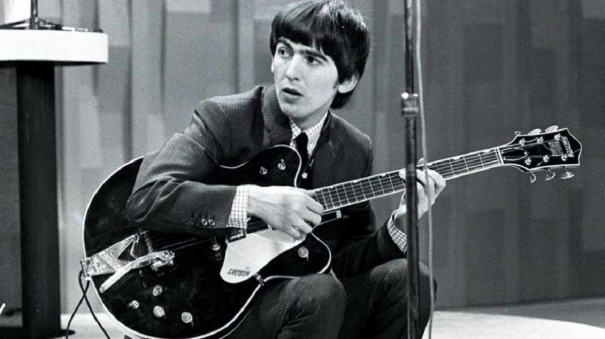 Tras la separación de Los Beatles, George Harrison editó un disco triple con las canciones que no habían tenido lugar en los discos de la banda