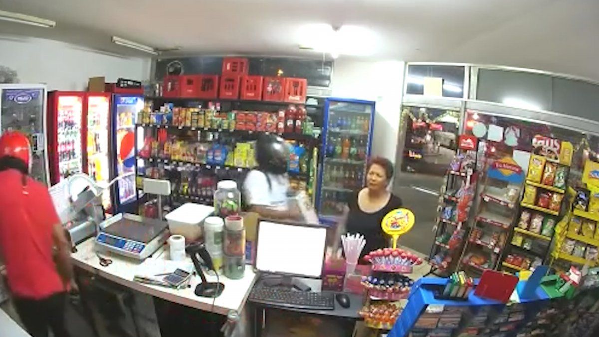 Insólito robo en Tucumán: pase mami, estamos robando no le vamos a hacer nada