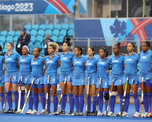 Cinco jugadoras de hockey de césped abandonan delegación cubana en Panamericanos. Cinco jugadoras de hockey de césped abandonan delegación cubana en Panamericanos.
