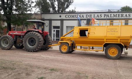 El gobierno de la provincia de Santa Fe resolvió intervenir la comuna de Las Palmeras, departamento San Cristóbal, ante el estado de acefalía. El gobierno de la provincia de Santa Fe resolvió intervenir la comuna de Las Palmeras, departamento San Cristóbal, ante el estado de acefalía.
