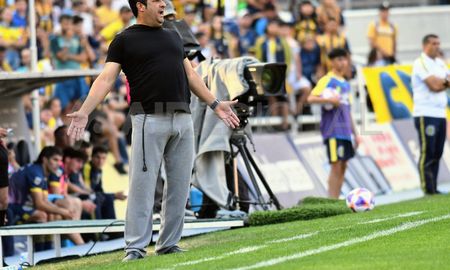 Marcelo Saralegui aguarda que la dirigencia de Colón concrete las últimas solicitudes para reforzar el plantel de cara al 2023. Marcelo Saralegui aguarda que la dirigencia de Colón concrete las últimas solicitudes para reforzar el plantel de cara al 2023.