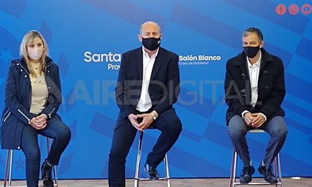 El acto de lanzamiento tuvo lugar en la Casa de Gobierno de Santa Fe. El acto de lanzamiento tuvo lugar en la Casa de Gobierno de Santa Fe.