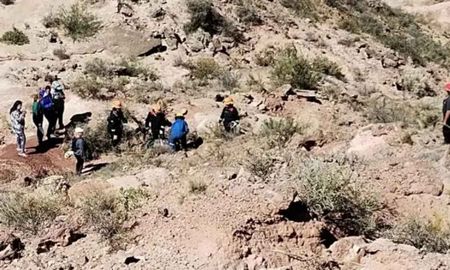 sufrio un accidente haciendo trekking: cayo 70 metros y la encontraron los bomberos sufrio un accidente haciendo trekking: cayo 70 metros y la encontraron los bomberos