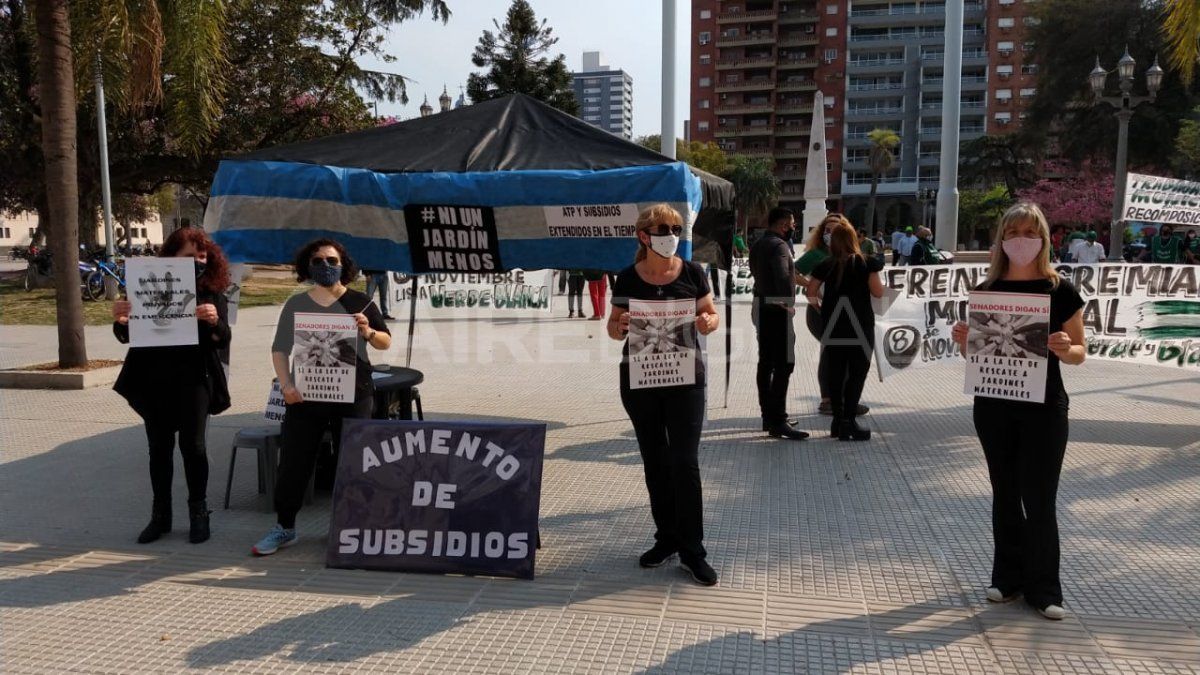 El gobierno de la Provincia de Santa Fe convocó a representantes de jardines maternales a una mesa de diálogo.visibility