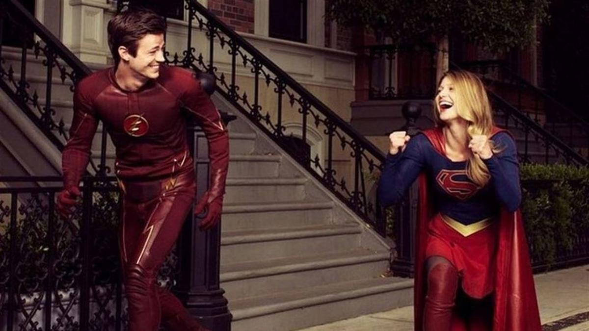 Supergirl y Flash