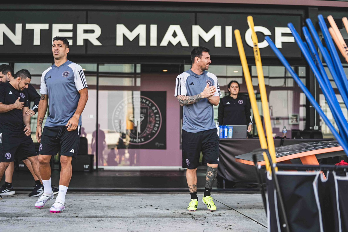 Suárez y Messi en la pretemporada del Inter Miami. Suárez y Messi en la pretemporada del Inter Miami.