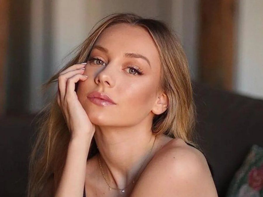 Así lucia Ester Expósito en los inicios