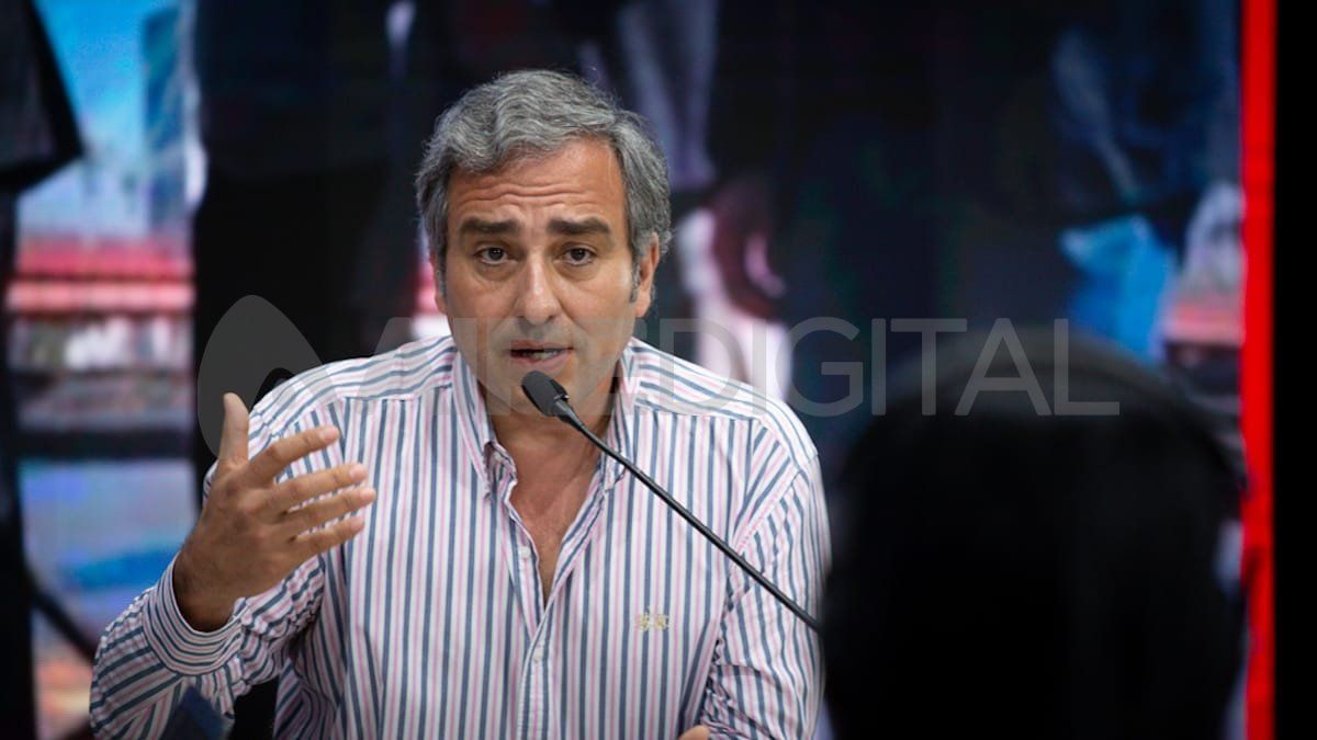 "Rossi es el referente más importante del Frente para la Victoria, que ha defendido las políticas publicas de Néstor y Cristina", afirmó el Cachi Martínez.