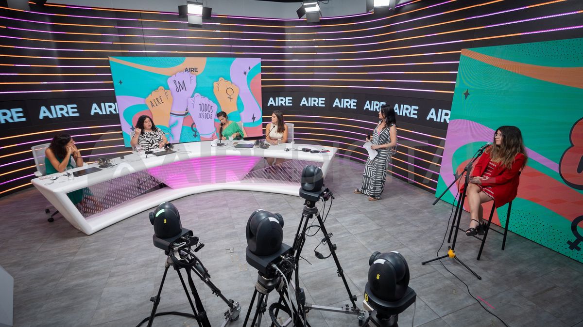 El debate fue conducido por las periodistas de AIRE Alejandra Pautasso