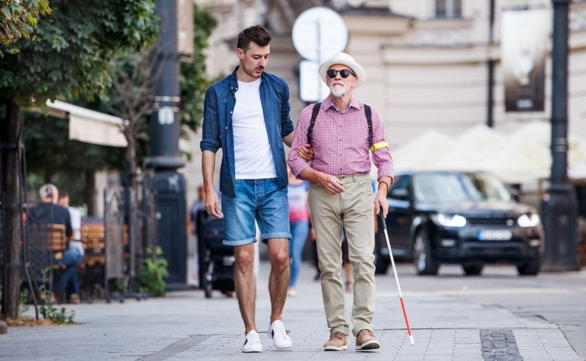 Desde el año 1980 se celebra esta fecha, propuesta por la Unión Mundial de Ciegos, para conmemorar el uso del bastón blanco como un instrumento de inclusión.