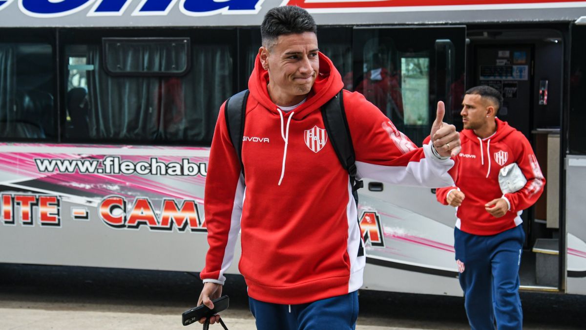 Mauricio Martínez regresó a Rosario Central mientras se define su futuro en el 2026. Mauricio Martínez regresó a Rosario Central mientras se define su futuro en el 2026.