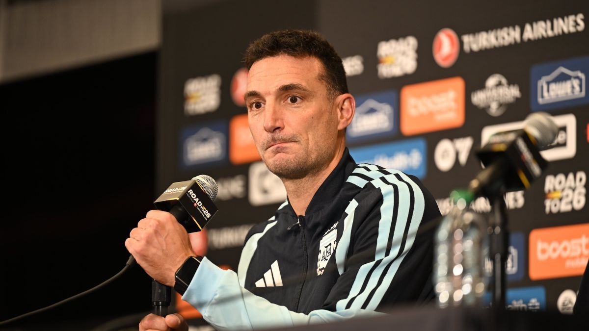 Lionel Scaloni aseguró luego de la goleada 3-0 ante Islandia que se va a tomar “un día o dos más” para anunciar quién será el reemplazante del defensor Leonardo Balerdi. Lionel Scaloni aseguró luego de la goleada 3-0 ante Islandia que se va a tomar “un día o dos más” para anunciar quién será el reemplazante del defensor Leonardo Balerdi.