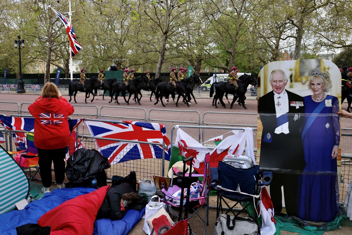 Los ingleses ya palpitan la coronación del sábado de Carlos III.