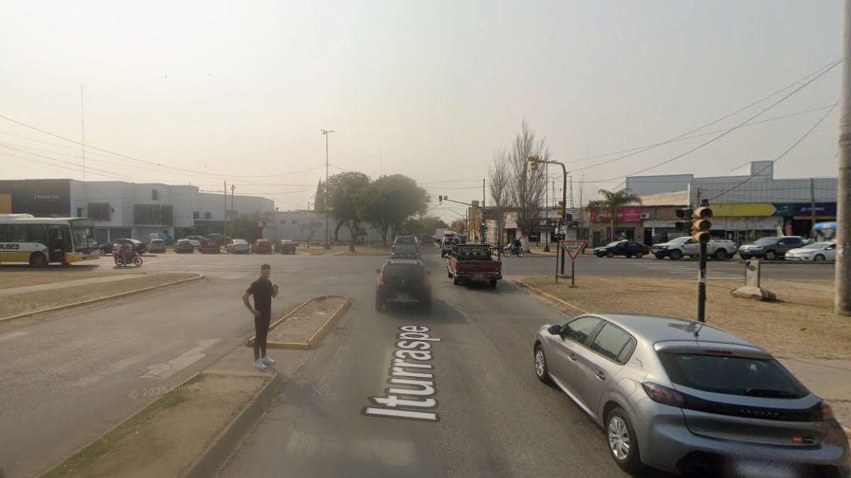 El intendente explicó que el dispositivo detectado en la zona está en etapa de prueba y que no está activo ni autorizado para aplicar multas.