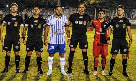 Colón enfrentará a Sportivo Urquiza en el Batres por la Copa Túnel Subfluvial. Foto: Prensa Liga Paranaense. Colón enfrentará a Sportivo Urquiza en el Batres por la Copa Túnel Subfluvial. Foto: Prensa Liga Paranaense.