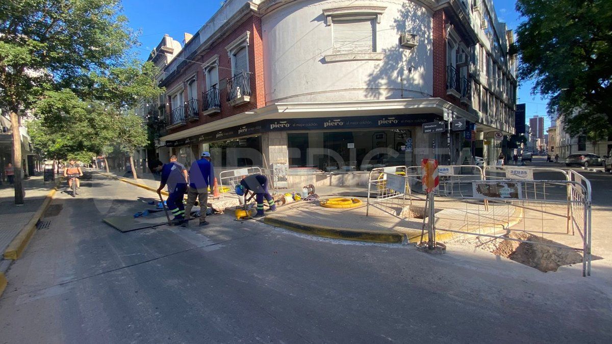 Corte de tránsito y desvíos de colectivos en Santa Fe por obras de Assa: líneas afectadas y nuevos recorridos.