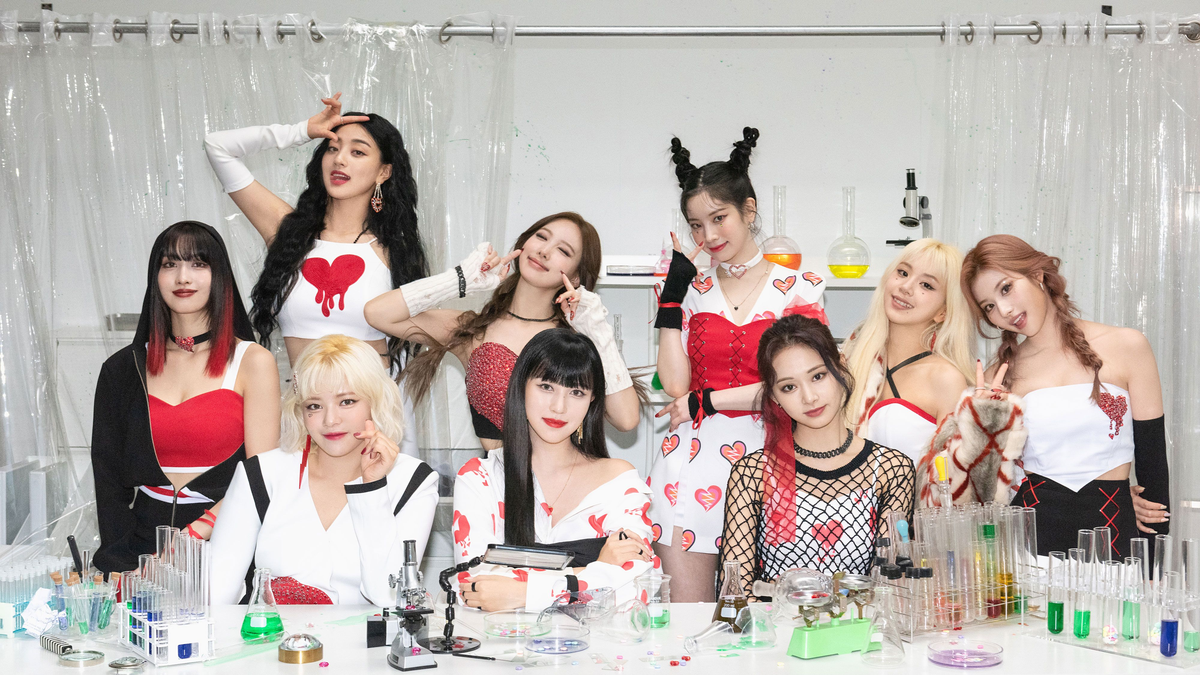 Integrantes do TWICE renovam contrato com a JYP Entertainment - Quem