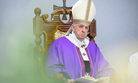 El 2015, el Papa Francisco publicó la encíclica Laudato Si. El 2015, el Papa Francisco publicó la encíclica Laudato Si.
