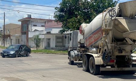 El accidente se produjo cerca de las 13 entre las calles Alvear y JM Zuviría del barrio Sargento Cabral