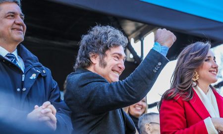 Día de la Independencia: las fotos del desfile militar que presidió Javier Milei Día de la Independencia: las fotos del desfile militar que presidió Javier Milei
