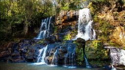 altText(Escapada a un paraíso de Misiones con naturaleza, cultura y cascadas secretas)}