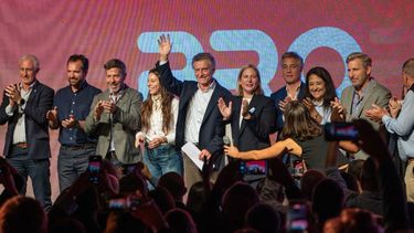 Mauricio Macri pasó por Santa Fe, elogió a periodistas y respondió sobre su futuro. Mauricio Macri pasó por Santa Fe, elogió a periodistas y respondió sobre su futuro.