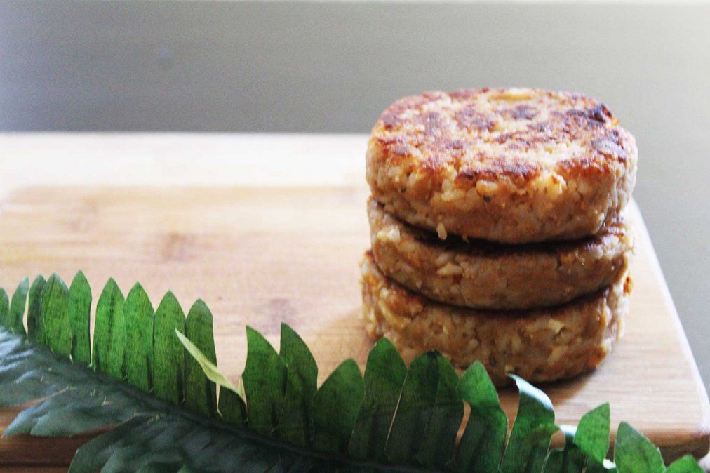 Cómo hacer hamburguesas vegetarianas de arroz