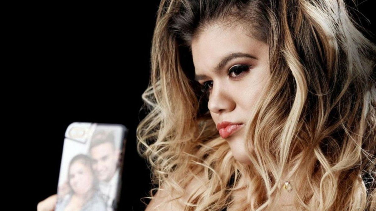 More Rial deslumbró a sus fans en bikini y con un piercing en la lengua