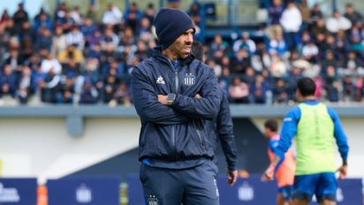 En la previa de Unión, Talleres entrenó con sus hinchas en las tribunas por un motivo especial