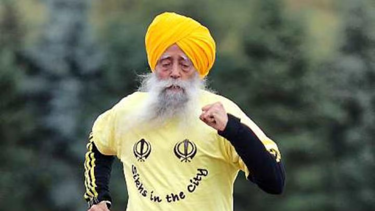 Fauja Singh, maratonista centenario. Fauja Singh, maratonista centenario.