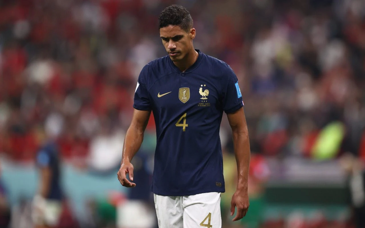 Raphaël Varane anunció que dejará de jugar para la selección de Francia, luego de la final de Qatar 2022, y sigue los pasos de Hugo Lloris y Steve Mandanda.