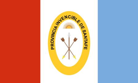 La bandera de la provincia de Santa Fe tiene tres colores porque fue diseñada por el Brigadier General Estanislao López en 1822 y adoptada por la Honorable Junta de Representantes. La bandera de la provincia de Santa Fe tiene tres colores porque fue diseñada por el Brigadier General Estanislao López en 1822 y adoptada por la Honorable Junta de Representantes.