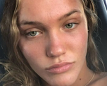 Sofía Solá, hija de Maru Botana marcó tendencia durante sus vacaciones. Sofía Solá, hija de Maru Botana marcó tendencia durante sus vacaciones.