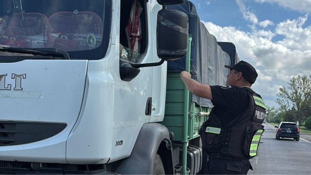 Detectaron a nueve conductores profesionales con alcoholemia positiva en rutas de Santa Fe