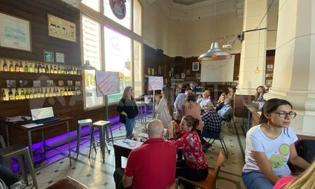 Se realizó un taller guía de comunicación asertiva y buenas prácticas en las vejeces a cargo de la licencia en psicología Layla Tomas. Se realizó un taller guía de comunicación asertiva y buenas prácticas en las vejeces a cargo de la licencia en psicología Layla Tomas.