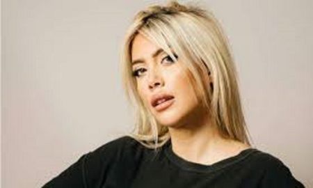Wanda Nara publicaría un libro sobre su vida. Wanda Nara publicaría un libro sobre su vida.