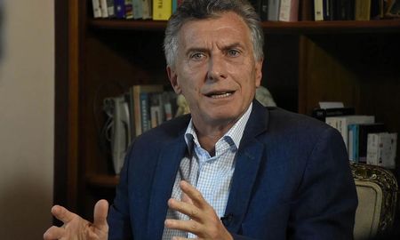Mauricio Macri publicó una rarísima foto en las redes sociales y generó un sinfín de preguntas. Mauricio Macri publicó una rarísima foto en las redes sociales y generó un sinfín de preguntas.