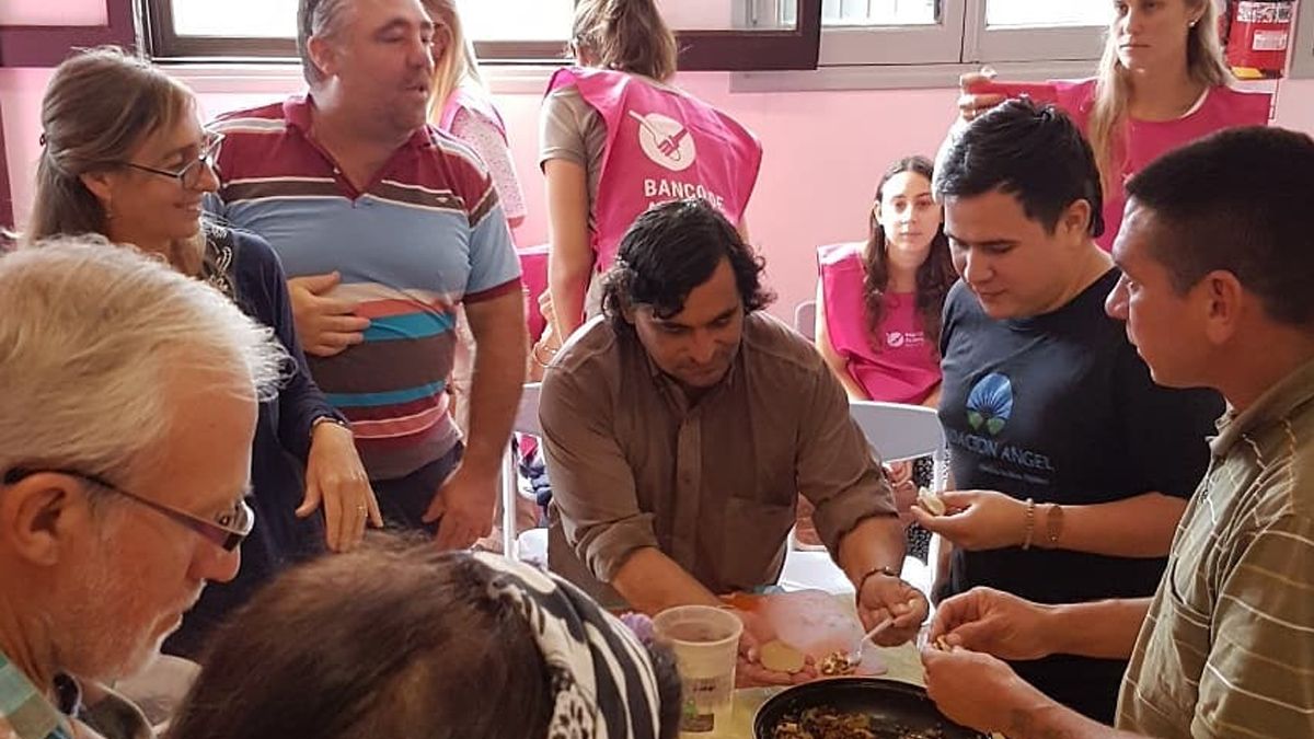 La comida rescatada por el Banco de Alimentos de Santa Fe se distribuye entre sectores sociales vulnerables.
