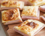 Cómo hacer fosforitos de jamón y queso con tapa de tarta