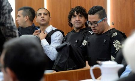 historico: condenaron a ?los monos? historico: condenaron a ?los monos?