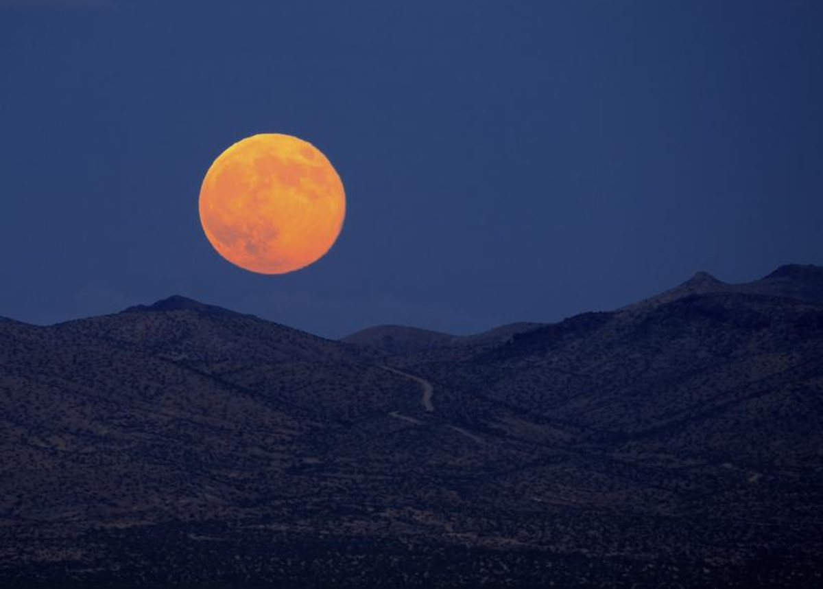 Existen muchos rituales asociados a las energías de la luna llena. Existen muchos rituales asociados a las energías de la luna llena.