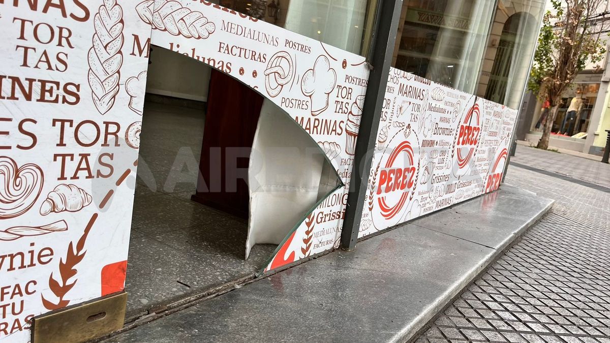 Una de las panaderías en las que robaron