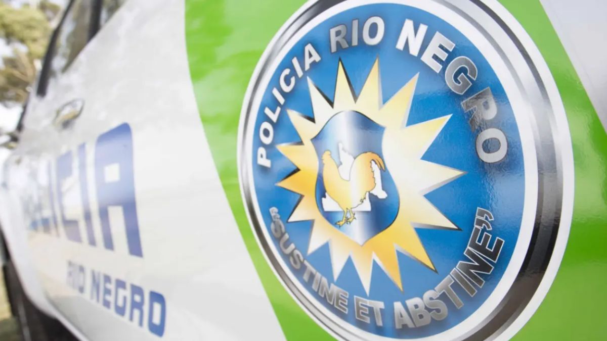 La policía de Río Negro constató el fallecimiento del hombre.