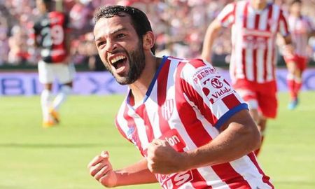 Lucas Gamba jugó en Unión entre el 2014 y el 2018. Lucas Gamba jugó en Unión entre el 2014 y el 2018.