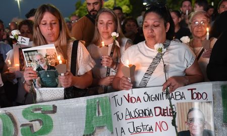 El Monumento a la Bandera en Rosario fue el escenario del Primer Encuentro Nacional de Familias Víctimas de Fentanilo Contaminado, el pasado 16 de octubre. El Monumento a la Bandera en Rosario fue el escenario del Primer Encuentro Nacional de Familias Víctimas de Fentanilo Contaminado, el pasado 16 de octubre.