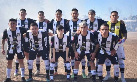 Deportivo Santa Rosa busca recuperarse y seguir en lo más alto de la anual. Deportivo Santa Rosa busca recuperarse y seguir en lo más alto de la anual.
