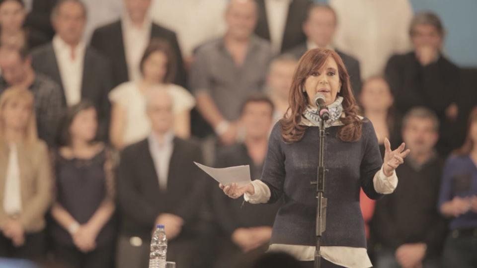 Cristina Kirchner convocó a ponerle límites al gobierno de Cambiemos